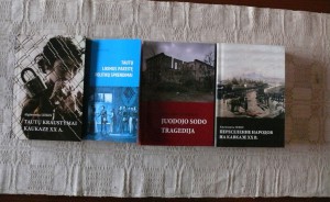 Algimanto Liekio, Leono Juršos ir Gintaro Visocko knygos, kuriose gvildenamos Pietų Kaukazo tautų problemos. Slaptai.lt nuotr.